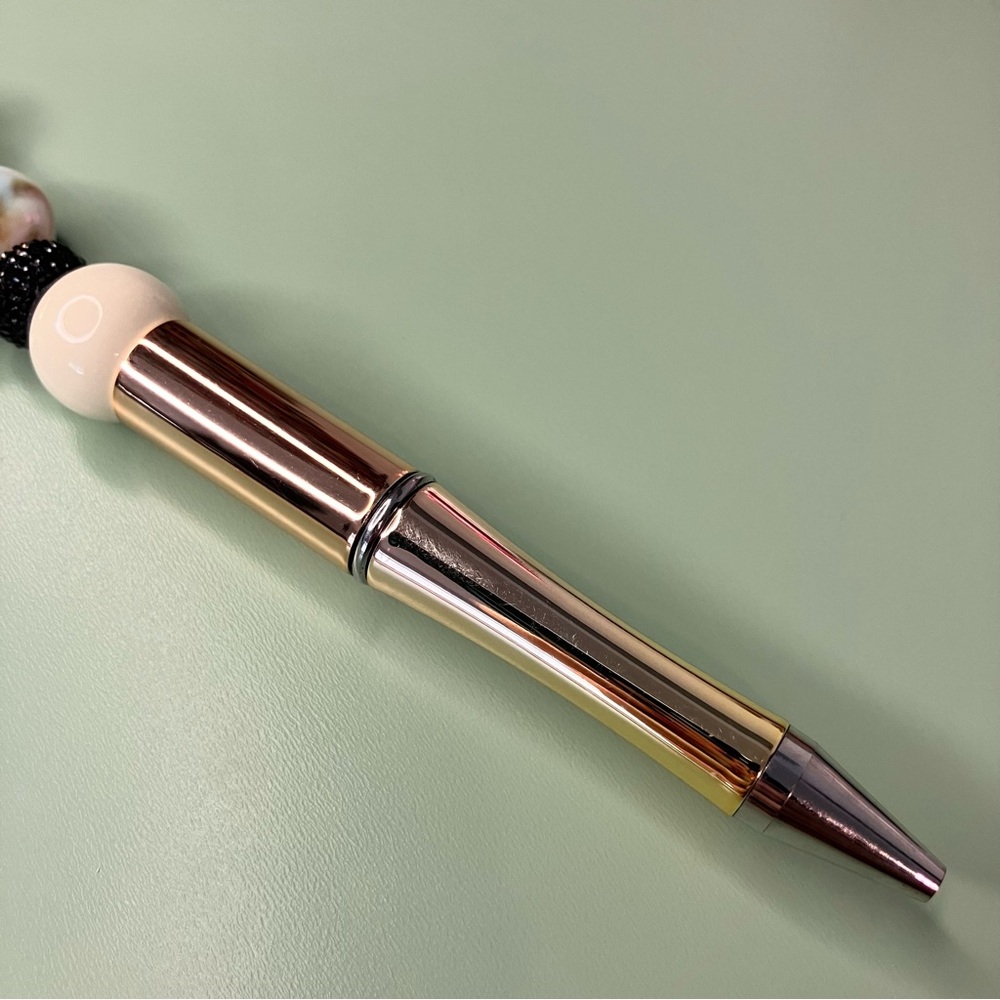 Cute Cow Handmade Beaded Pen with Heart Design - Picture 4 of 6